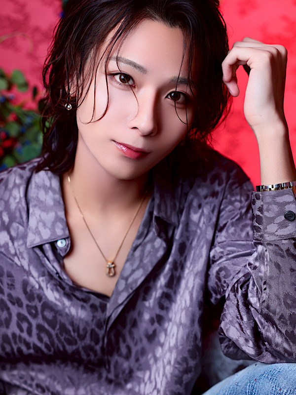 冴綺嶺寿スタッフイメージ⑴